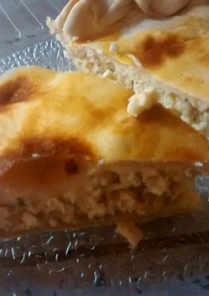 Una foto de Tarta de pollo zapallito y cebolla 🍗