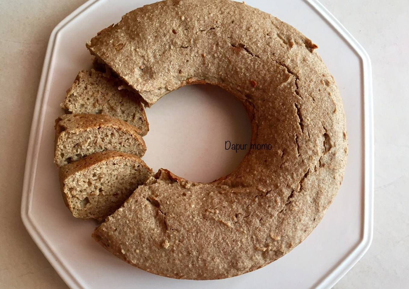 Banana cake DM