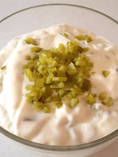 Una foto de Salsa de pepinillos