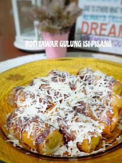 Foto resep Roti Tawar Gulung Isi Pisang