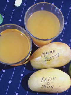 મેંગો ફ્રૂટી (Mango Frooti Recipe In Gujarati) રેસીપી મુખ્ય ફોટો