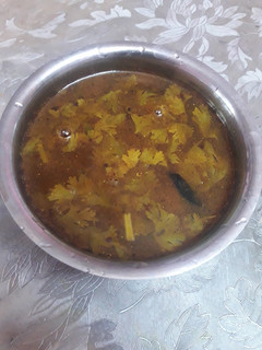 தக்காளி ரசம்(tomato rasam recipe in tamil) செய்முறை முக்கிய புகைப்படம்