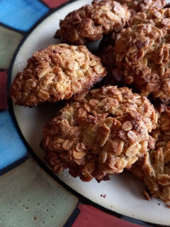 Una foto de Galletitas de avena y manzana 🍏