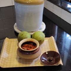 Mango pickle A picture of Mango pickle.