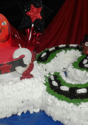 Una foto de Torta número 3 con pista de fondan