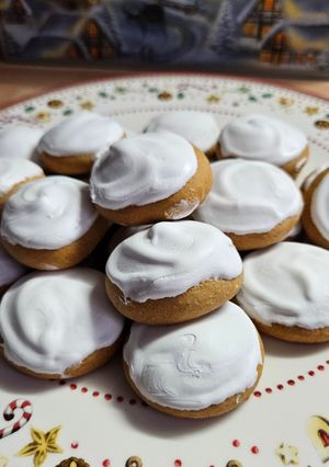 Mézes puszedli, mézeskalács figurák (Azonnal puha) recept fotója