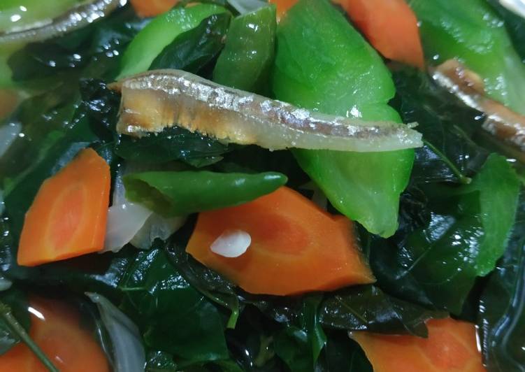 Sayur bening katuk