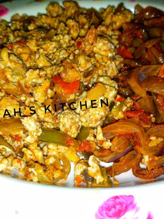 Scrambled egg & sauce ainihin hoton girkin