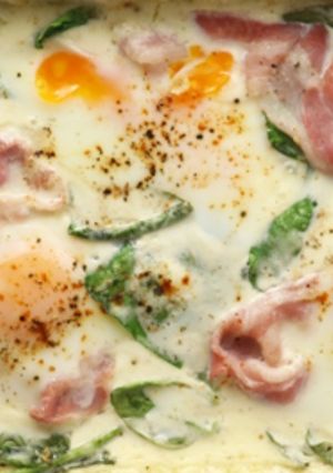 Une photo de Œuf cocotte épinard & lard