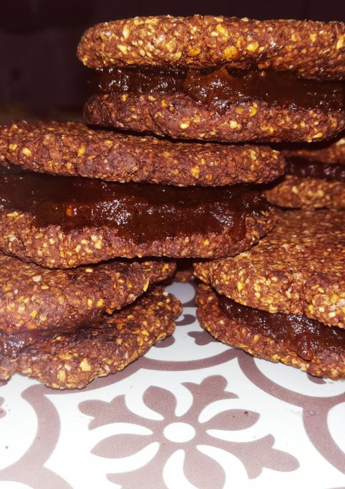 Una foto de Alfajores veganos