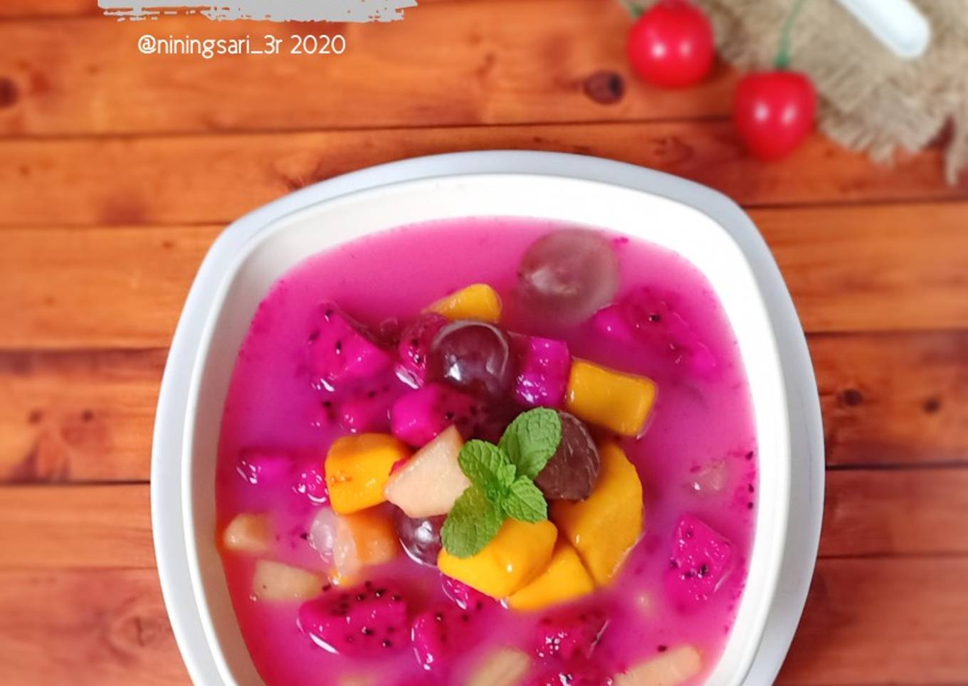 Sop Buah