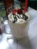 รูทเบียร์ โฟลท : Root Beer Float