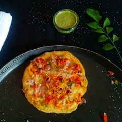 A picture of Uttapam.