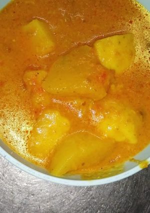 A picture of Shahi dum aloo.