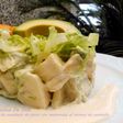Timbal de ensalada de pavo con mahonesa al aroma de naranja