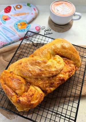 Foto resep 619. Roti Kepang Keju Bolognese