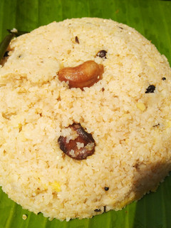 கோதுமை ரவா பொங்கல் செய்முறை முக்கிய புகைப்படம்