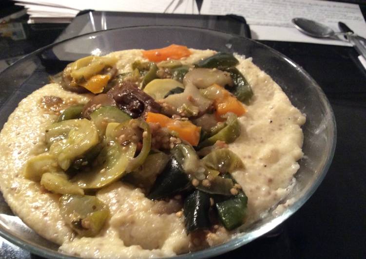 How to Make Quick Sautéed Veggies and Creamy, Cheesy Grits