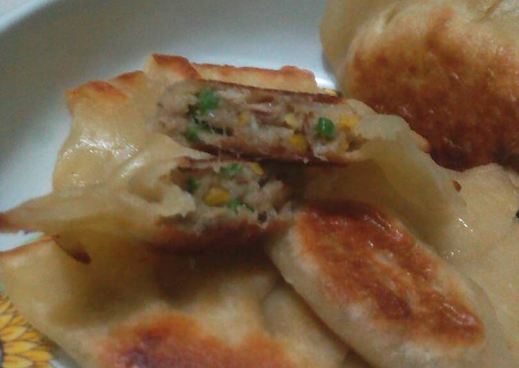 Dumpling (Gyoza/Mandu/Jiaozi)