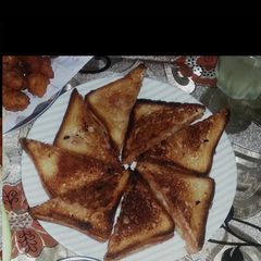 A picture of Bread sandwich.