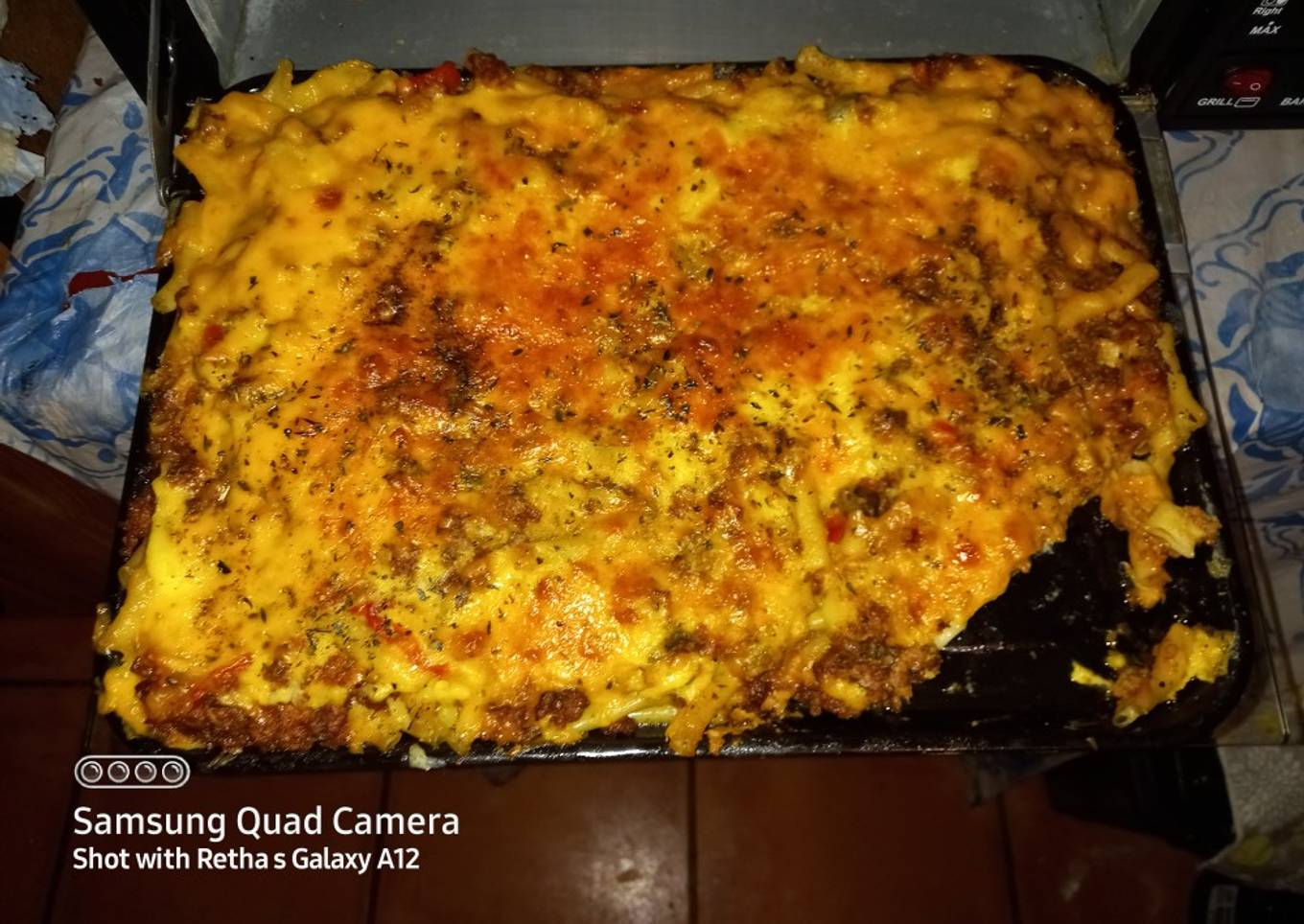 Creamy Macaroni And mince with cheese