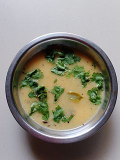 કઢી(kadhi recipe in Gujarati) રેસીપી મુખ્ય ફોટો