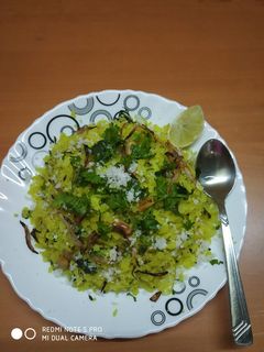 कांदा पोहे (KANDE POHE RECIPE IN MARATHI) रेसिपी चे मुख्य फोटो 