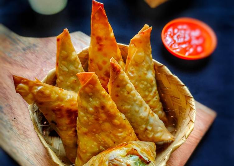 Resep Beef Samosa (Kulit Pangsit) yang Enak Banget