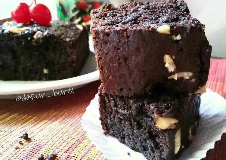 Resep Brownies Tepung Singkong (Brownies Mocaf) oleh Lila 