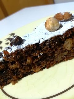 Foto di Torta frutta secca e cioccolato