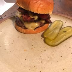 Tower Burger 🍔 A picture of Tower Burger 🍔.