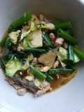 แกงอ่อมขาไก่