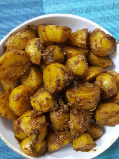 আলুর দম রেসিপির প্রধান ছবি