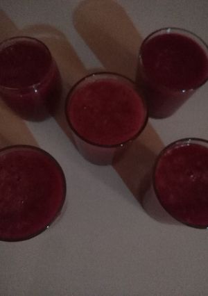 صورة لوصفة عصيرالشمندر بالبرتقال 🍷