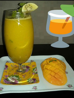 A picture of Mango Mojito💛🍹.