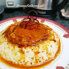 A picture of Caramel mango pudding.