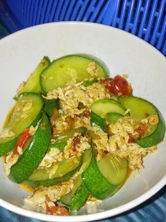 Foto resep Tumis timun orak arik telur