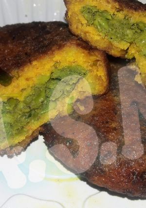 A picture of Matar Tikki (Green Peas paties).