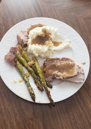 A picture of Zesty Italian Roasted Pork Loin.