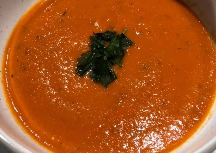 Tomato and Butter Bean Soup