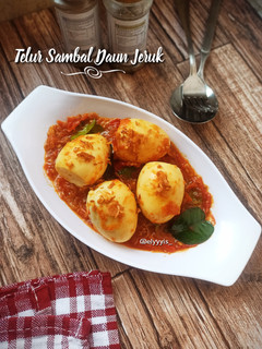 Foto resep Telur Sambal Daun Jeruk