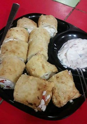 A picture of Hung curd rolls.
