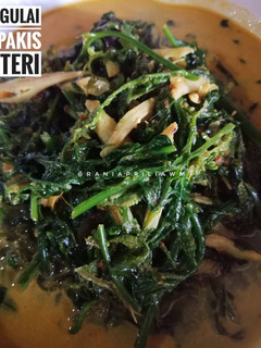 Foto resep Gulai Pakis Ikan Teri
