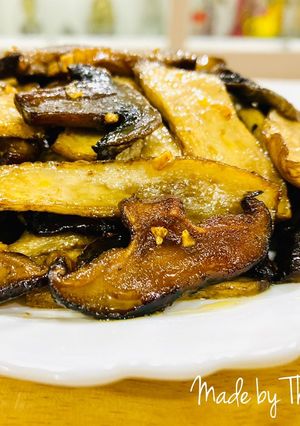 Hình của món Món Chay / Mặn🌱🍃: Nấm Sốt Bơ Tỏi.