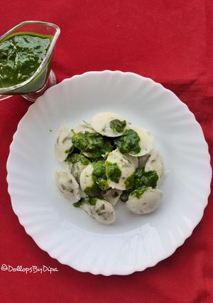 A picture of Ginger Fenugreek Idli With Spinach Sauce.