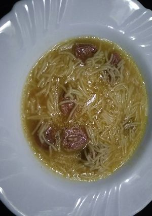 Una foto de Sopa de fideos con fuet