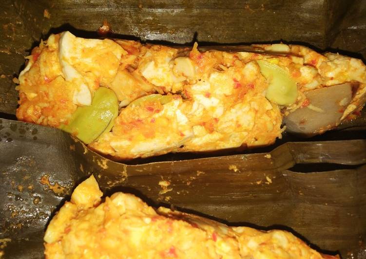 Botok tahu tempe+petai 🤤🤤🤤