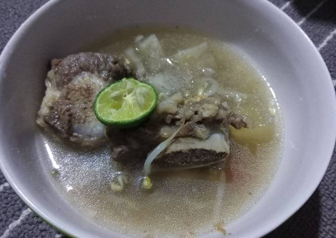 Mie kocok iga sapi