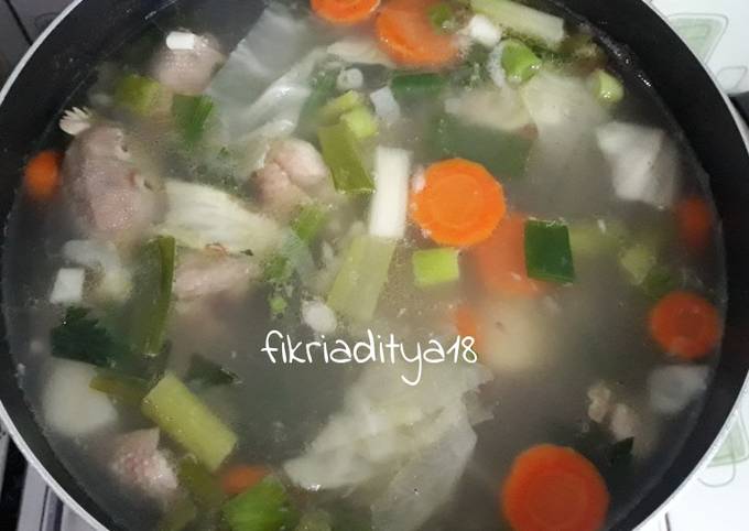 Bagaimana Bikin Sayur Sop Ayam Anti Gagal