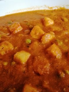 મટર પનીર (Matar Paneer Recipe In Gujarati) રેસીપી મુખ્ય ફોટો